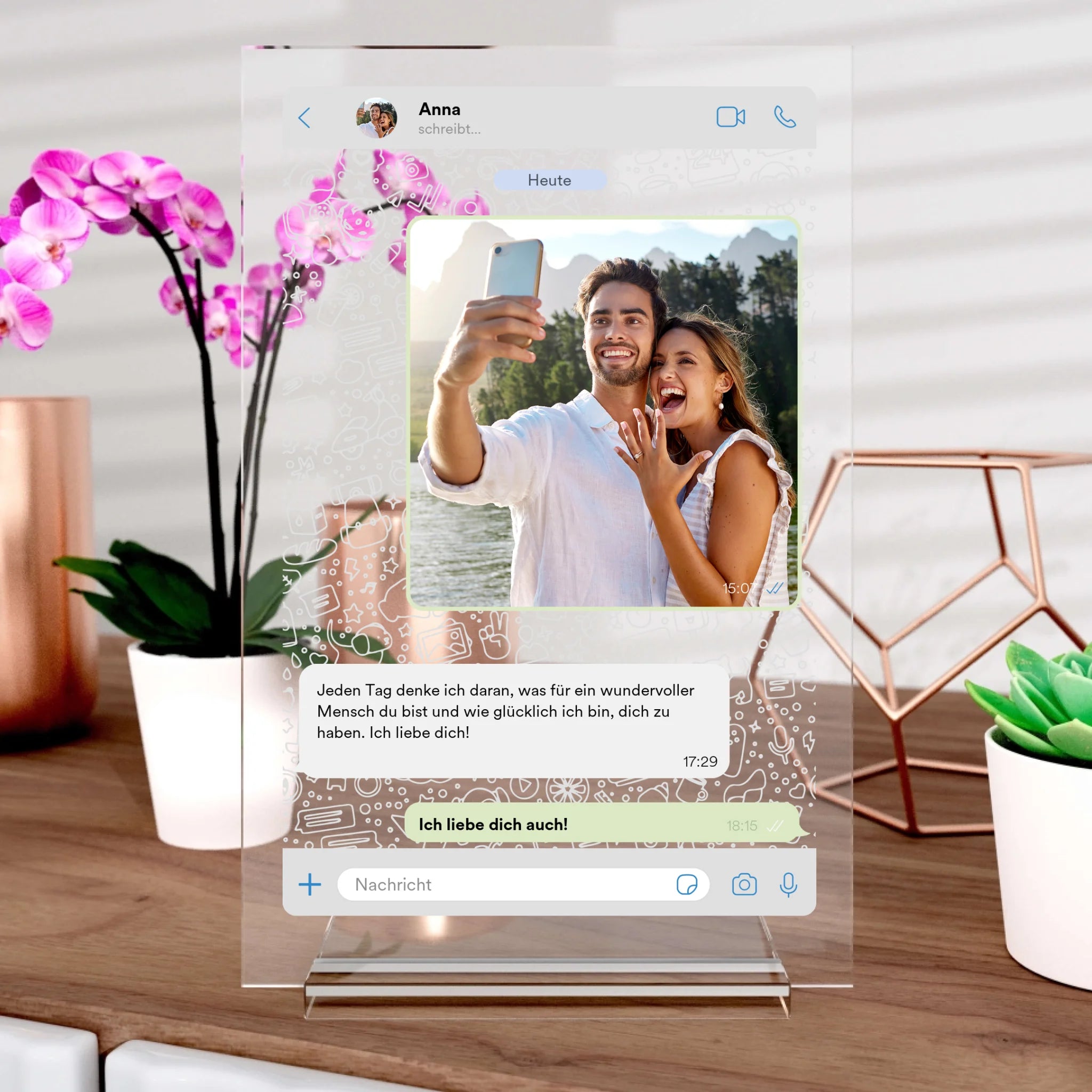 Personalisierte Messenger-Nachricht aus Glas