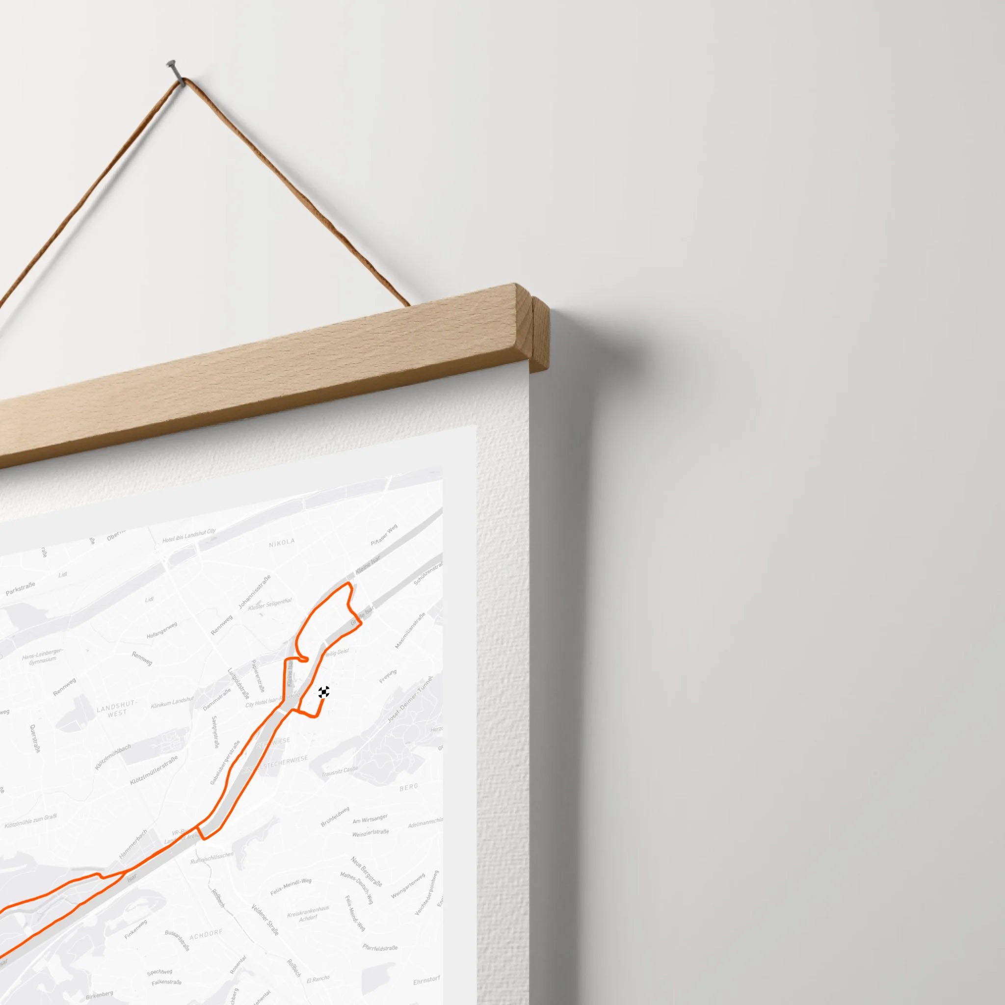 Poster-Holzleiste-MockUp-CloseUp