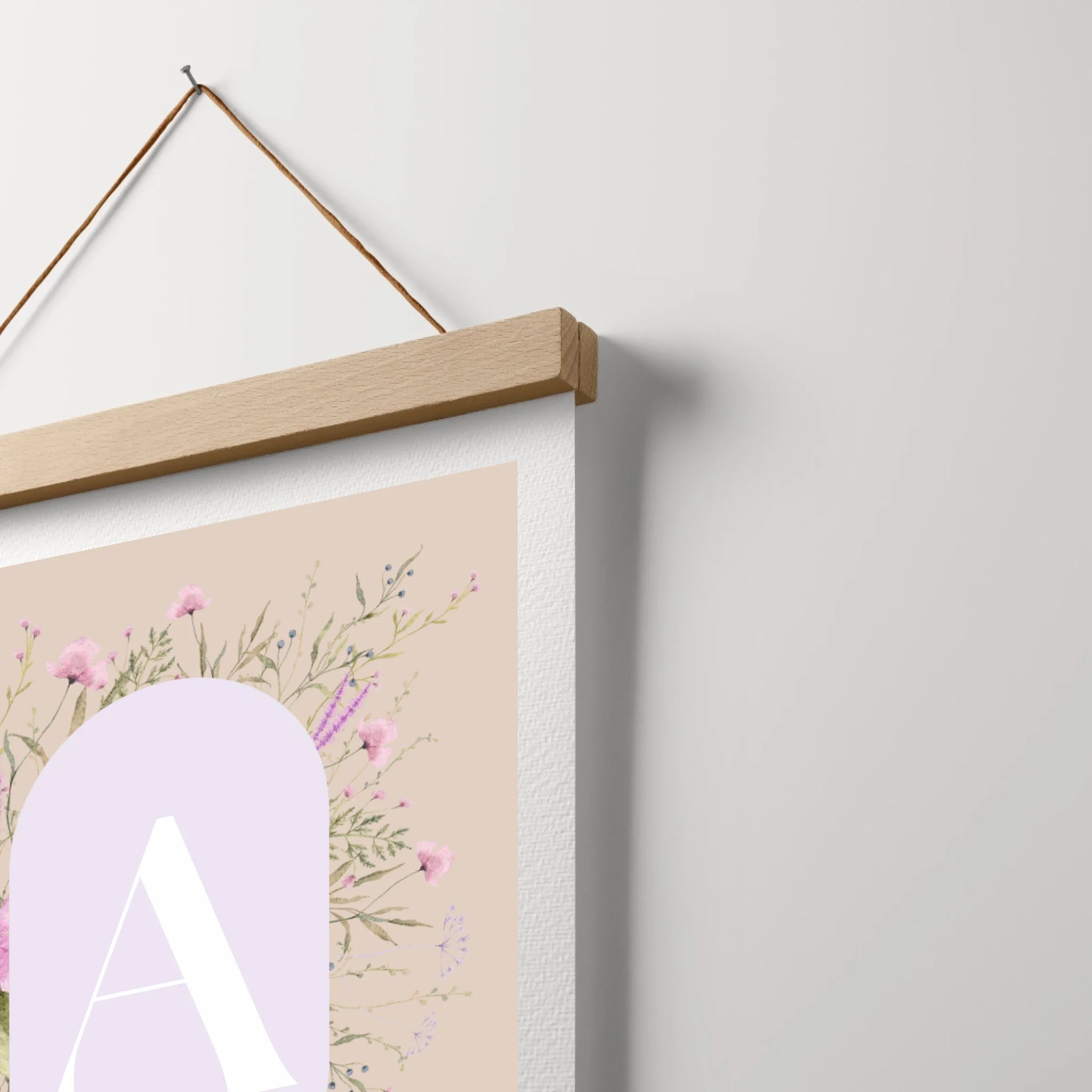 Poster-Holzleiste-MockUp-CloseUp